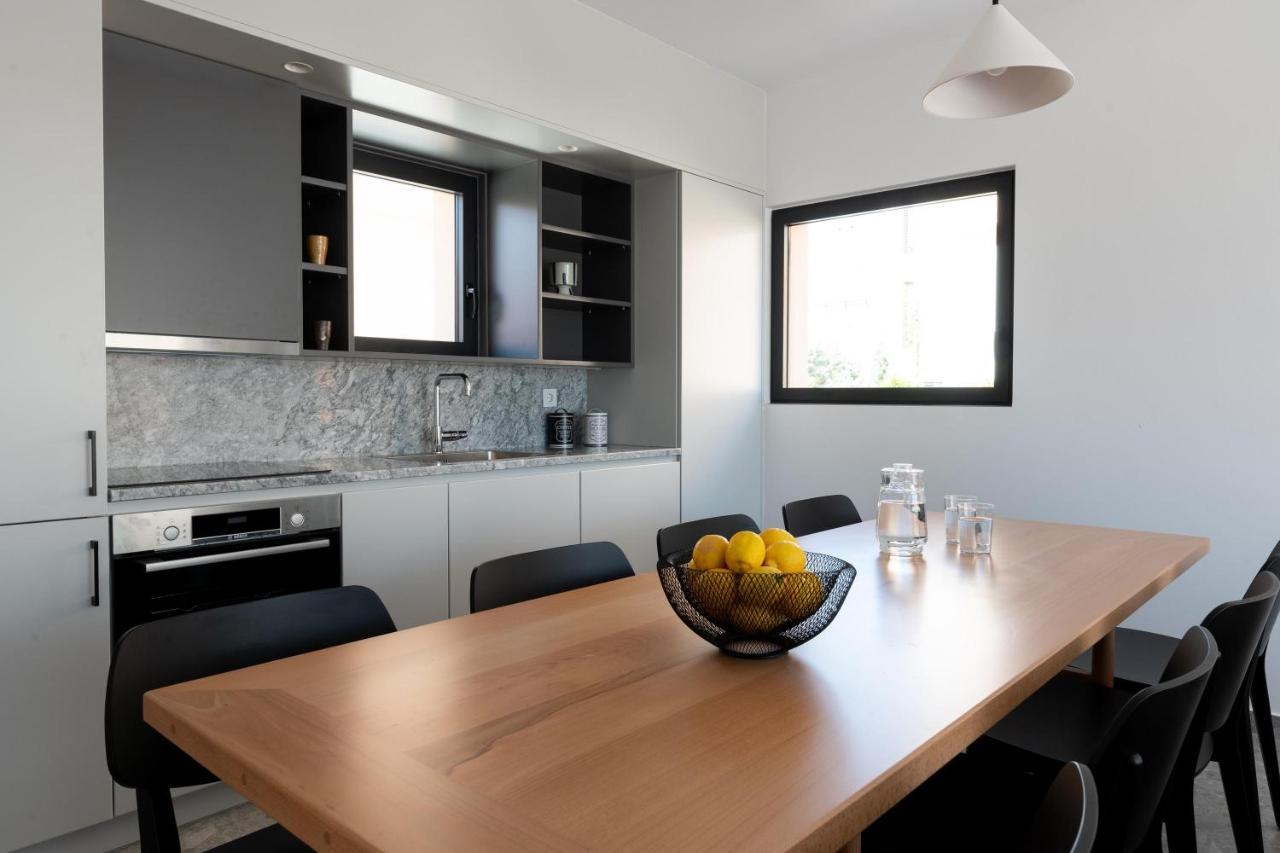 Nisi Living Concept Villa Ialysos  Exteriör bild