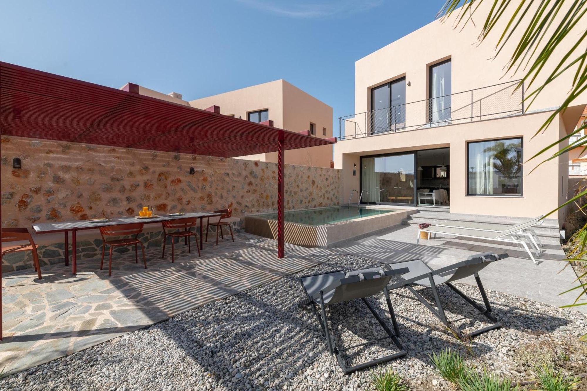 Nisi Living Concept Villa Ialysos  Rum bild